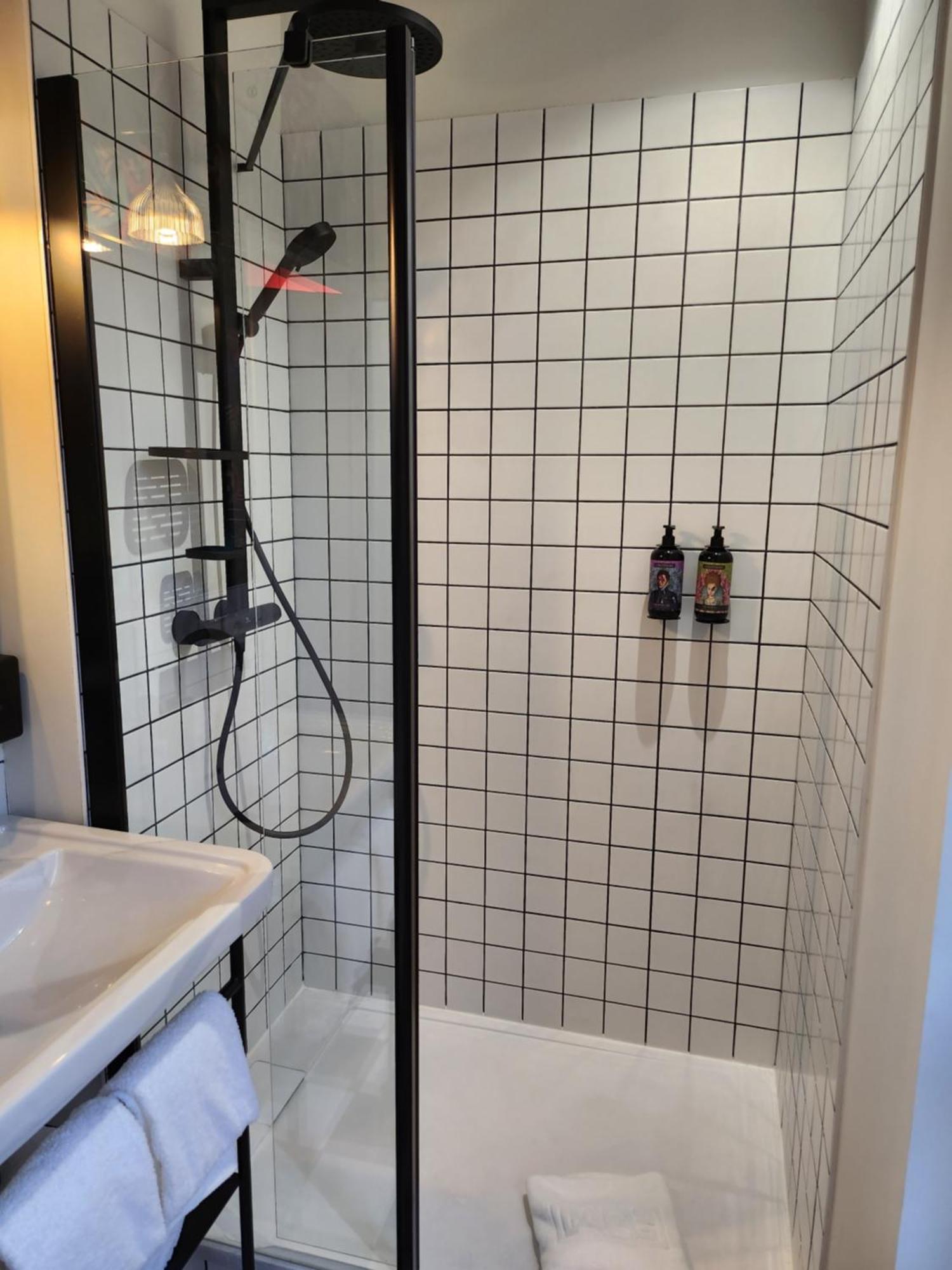 Labe Hotel Tours Centre Gare ภายนอก รูปภาพ